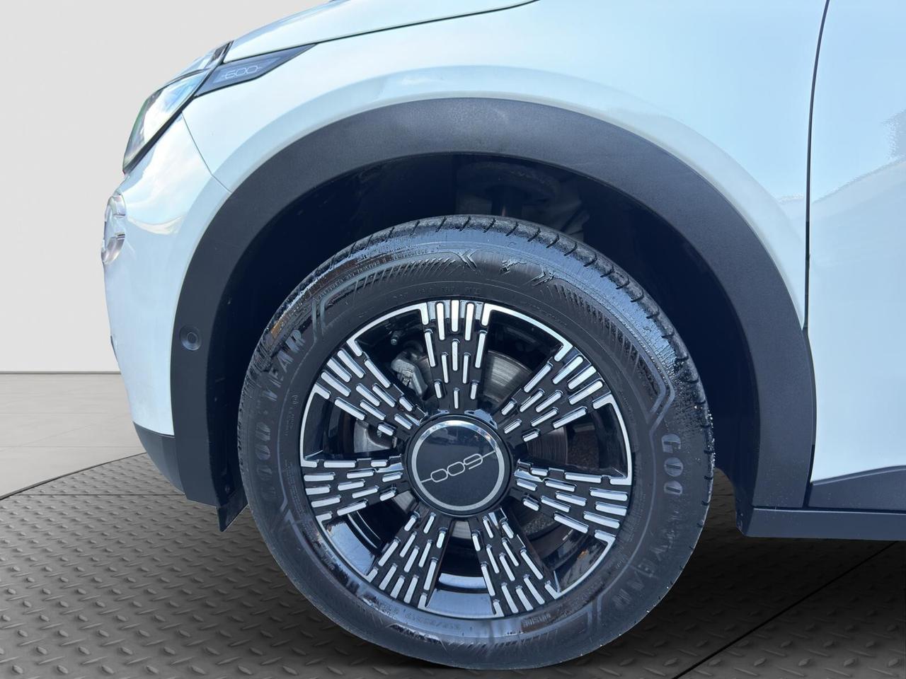 Fiat 600 1.2 hybrid 145cv La Prima automatica 2025