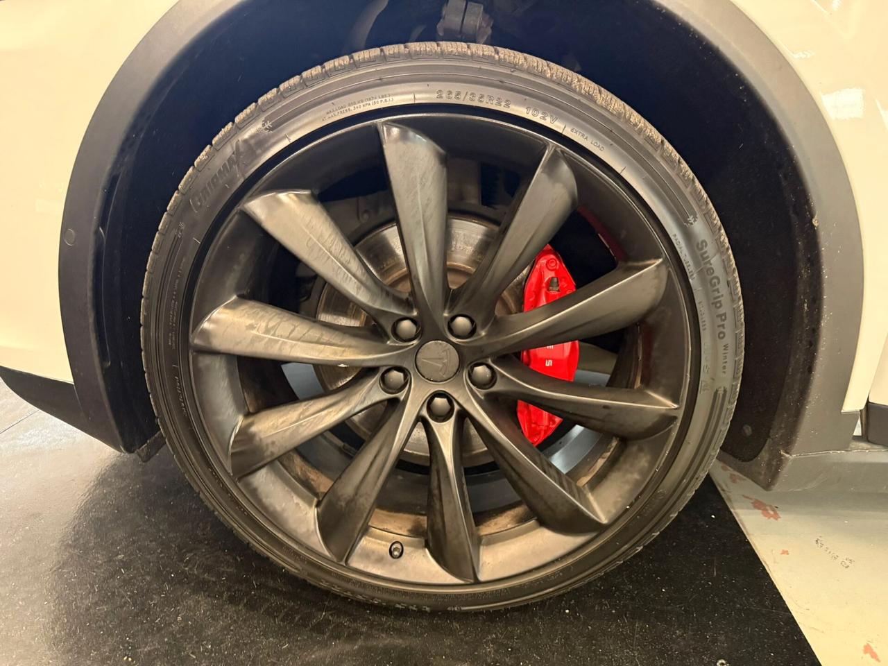 Tesla Model X P100D Dual Motor Performance
