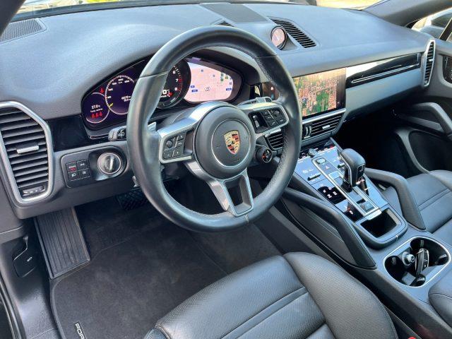 PORSCHE Cayenne Coupé 3.0 V6 E-Hybrid Platinum Edition