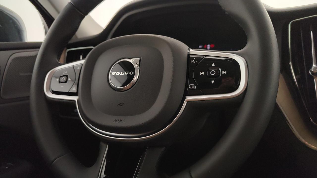 VOLVO XC60 2.0 t6 phev Plus Bright awd auto