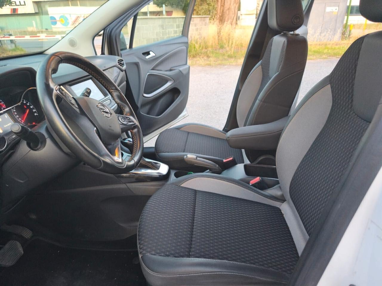 Opel Crossland X 2019---1.5 Diesel Automatica