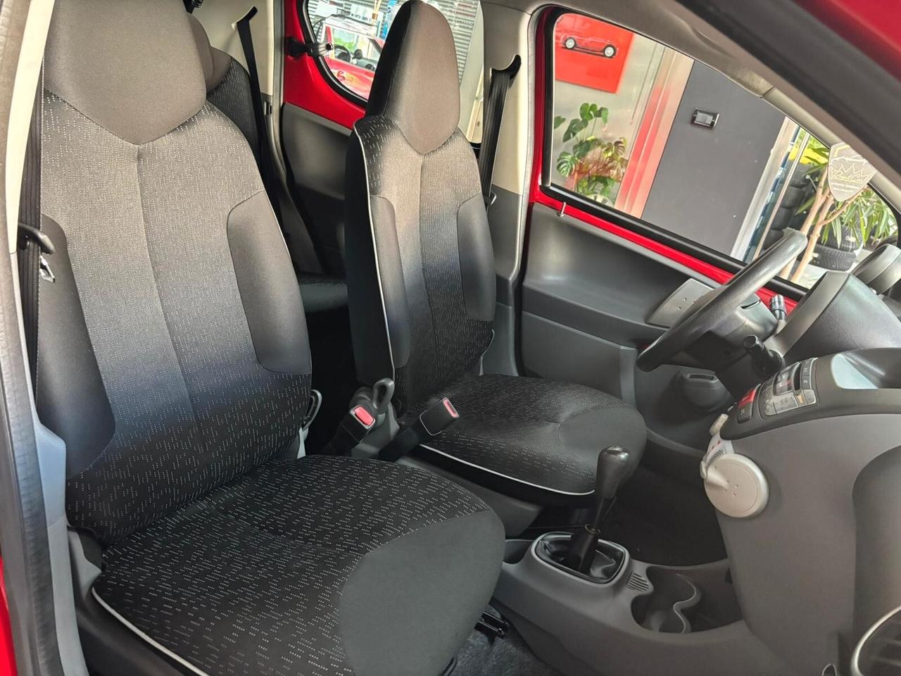 Peugeot 107 1.0 68CV 5p. Allure