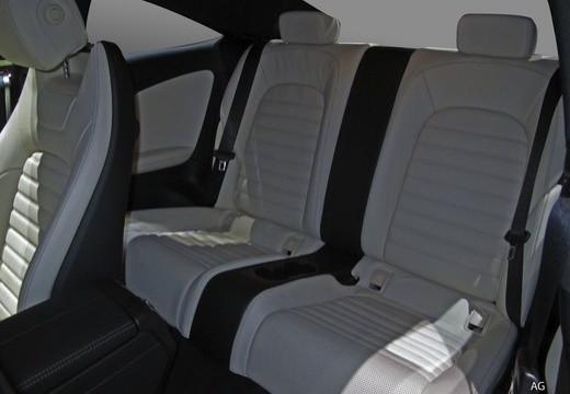 Mercedes-Benz Classe C-C205 2018 Coupe - C Coupe 220 d Premium Plus auto