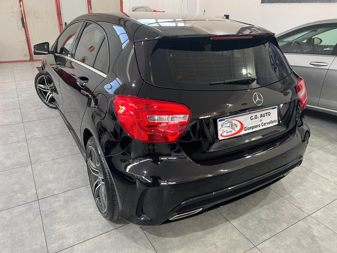 Mercedes-benz A 180 1.8 109 CV - AMG - 2013