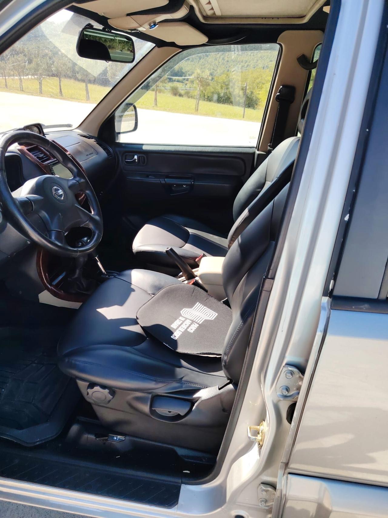 Nissan Terrano II 3.0 DiT 5p. Wagon Comm. Sport