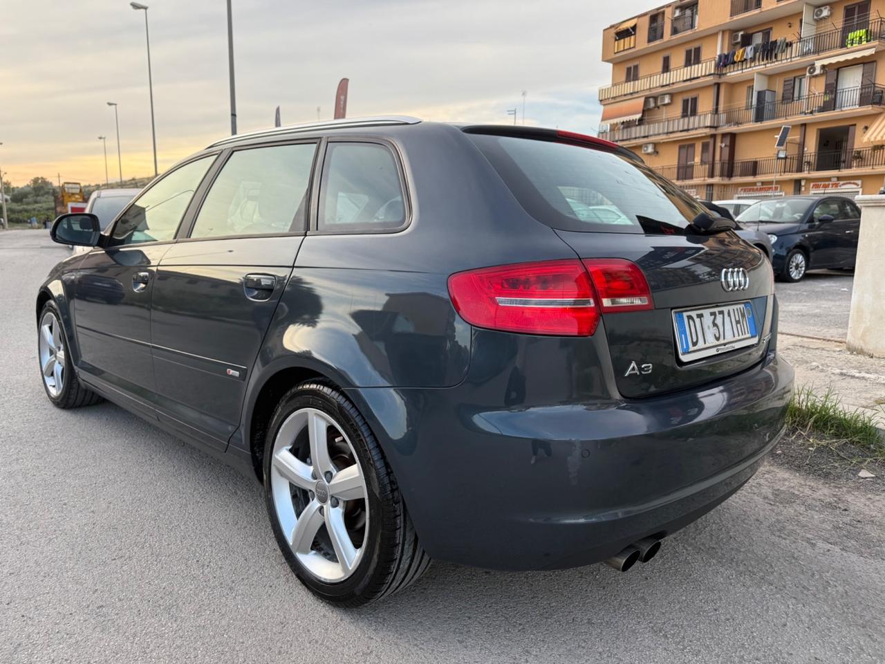 Audi A3 SPB 2.0 TDI 140 cv s-line