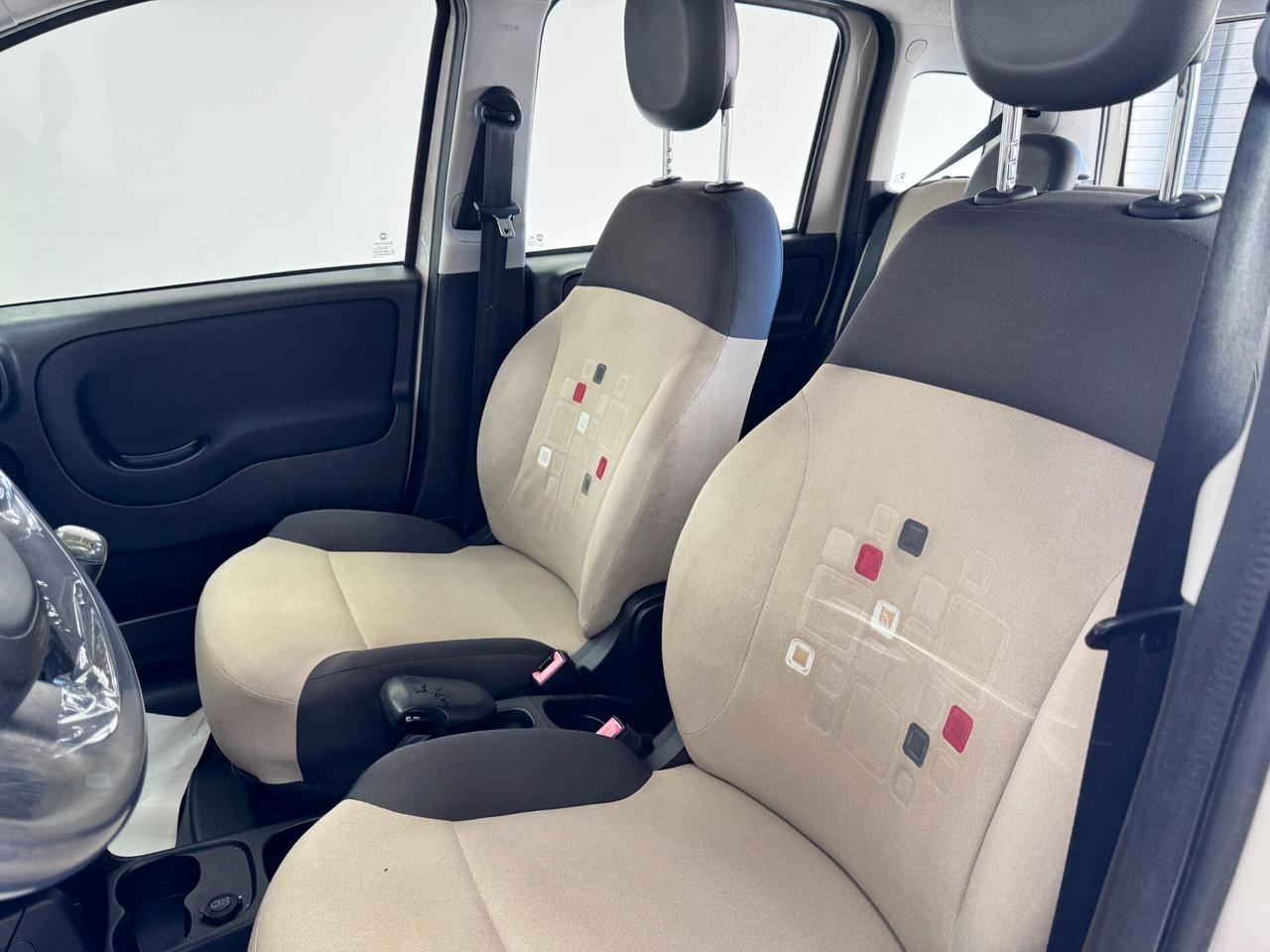 Fiat Panda 1.2 Lounge-GARANTITA-CITY CAR