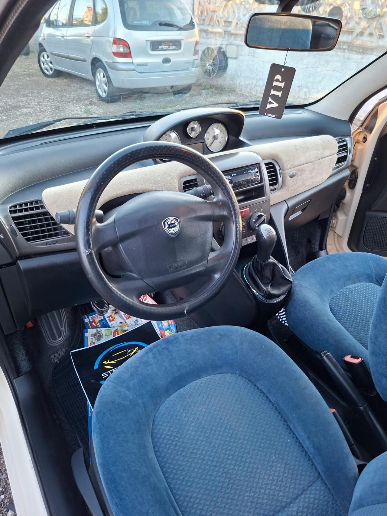 Lancia Ypsilon 1.2 benzina/GPL