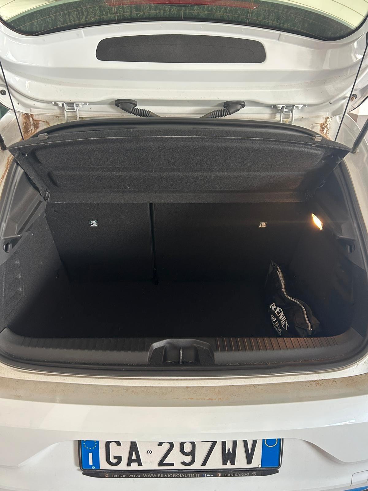 Renault Clio Full Hybrid E-Tech 140 CV 5 porte Initiale Paris