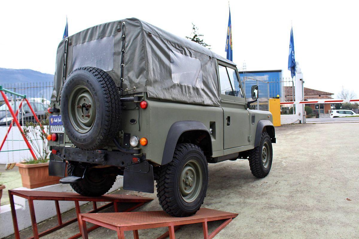 LAND ROVER - Defender - 90 2.5 Td5 Soft-Top