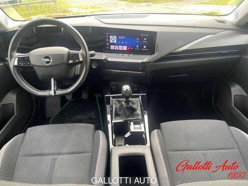 Opel Astra 1.2 Turbo 110 CV Edition