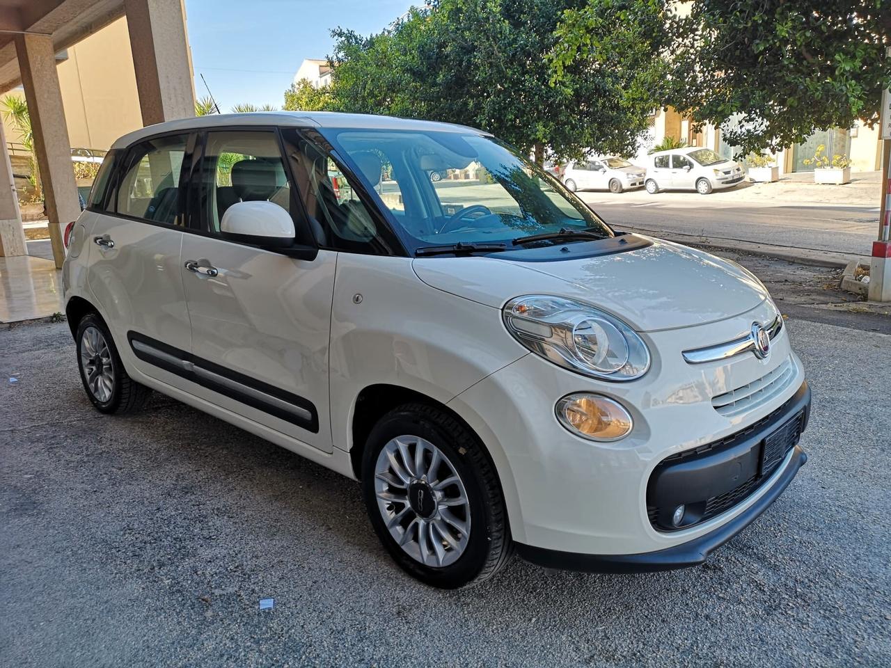 FIAT 500 L 1.6 Multijet 105 CV Lounge 2014