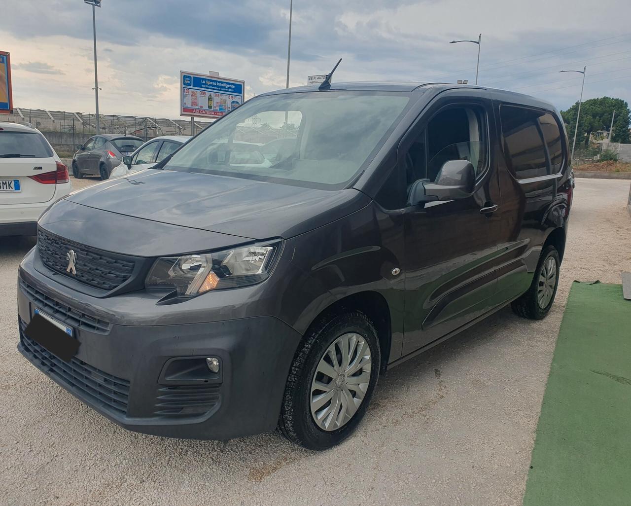 Peugeot Partner BlueHDi 100 S&S PL Furgone Pro