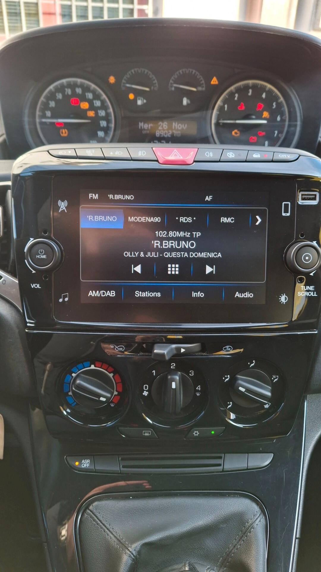 Lancia Ypsilon 1.0 FireFly 5 porte S&S Hybrid Ecochic Gold