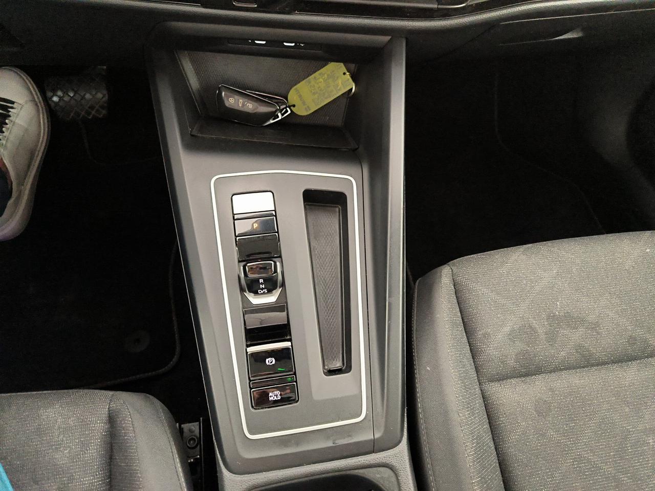 Volkswagen Golf 2.0 tdi life 115cv dsg