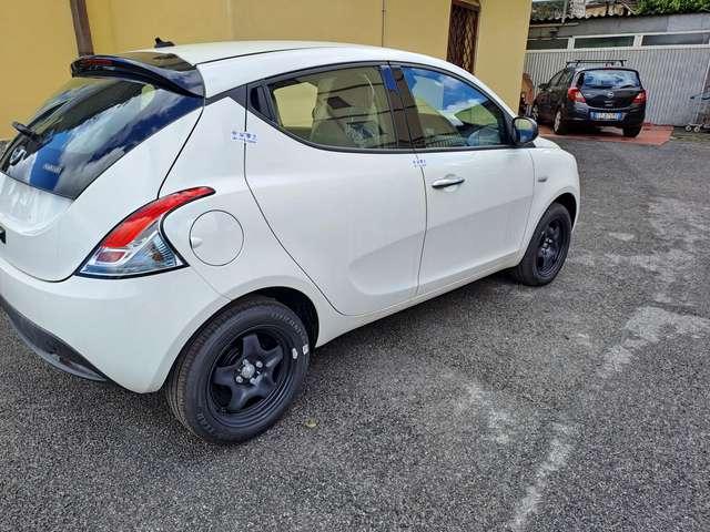 Lancia Ypsilon Ypsilon 1.0 firefly hybrid Platino KM0 telecamera