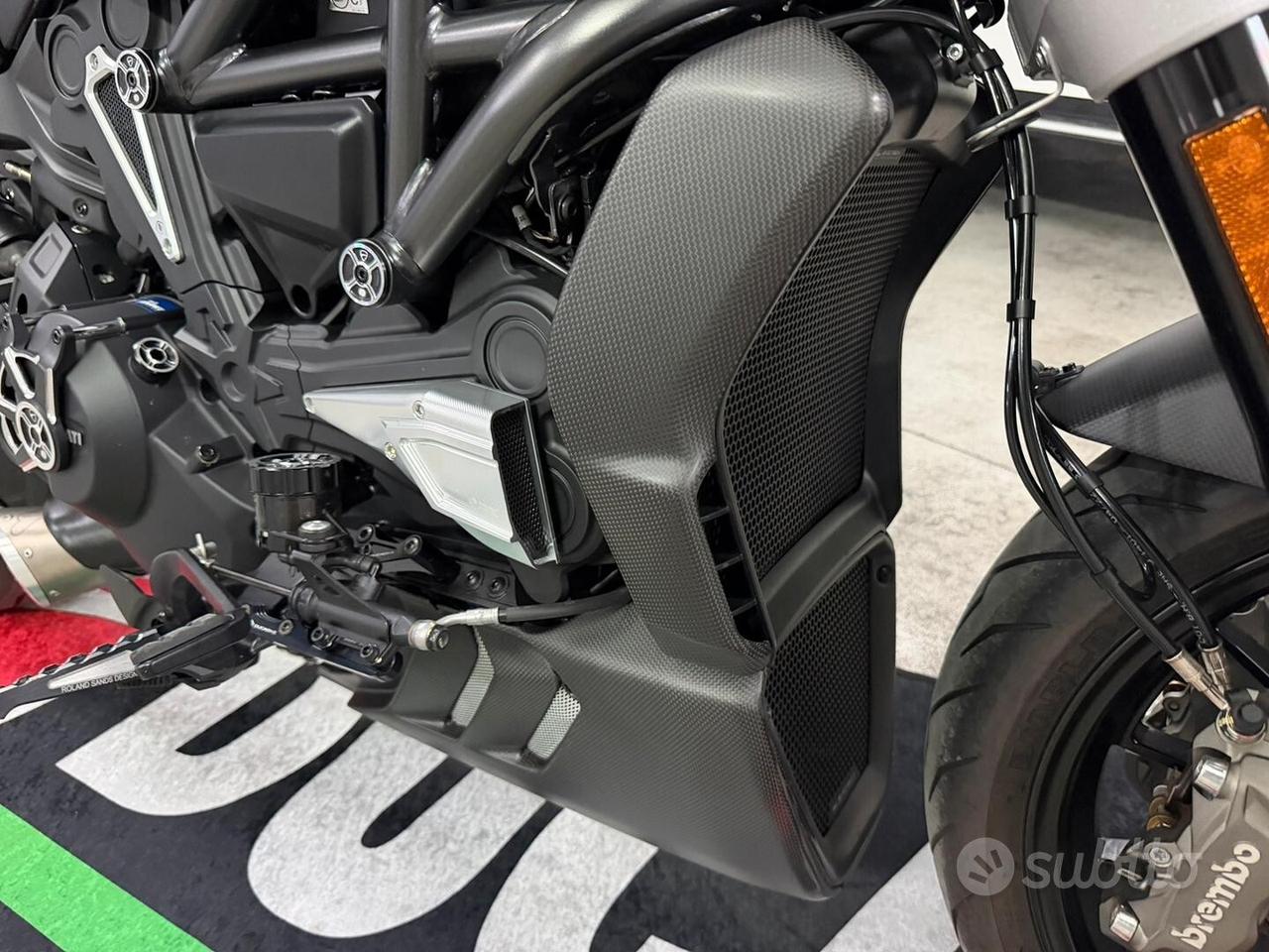 Ducati Xdiavel Dark carbon 2023 uni pro