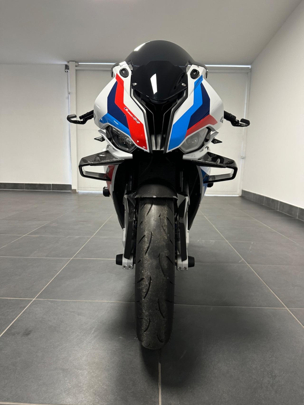 BMW M1000RR 212CV FULL CARBONIO M VERA!! PARI AL NUOVO