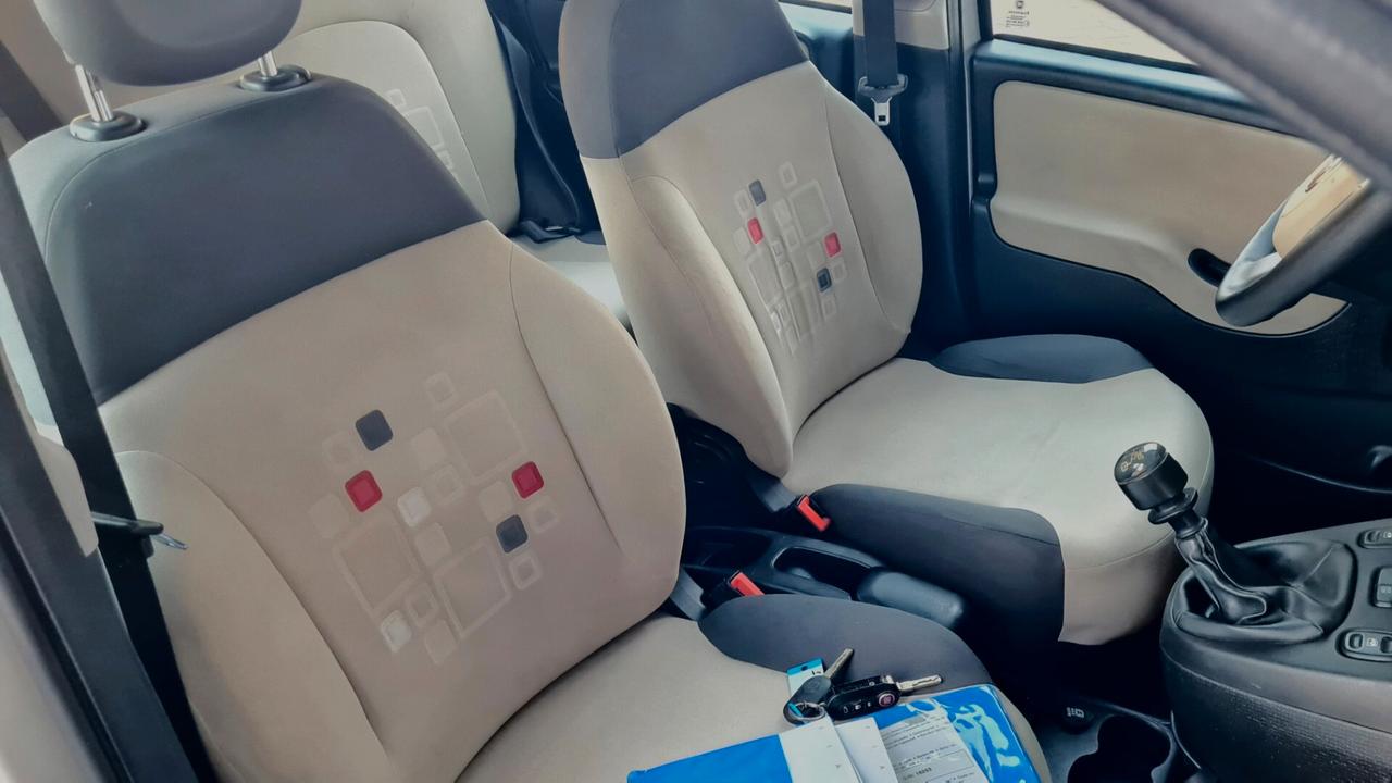 Fiat Panda 1.2 Lounge(UNICOPROPRIETARIO