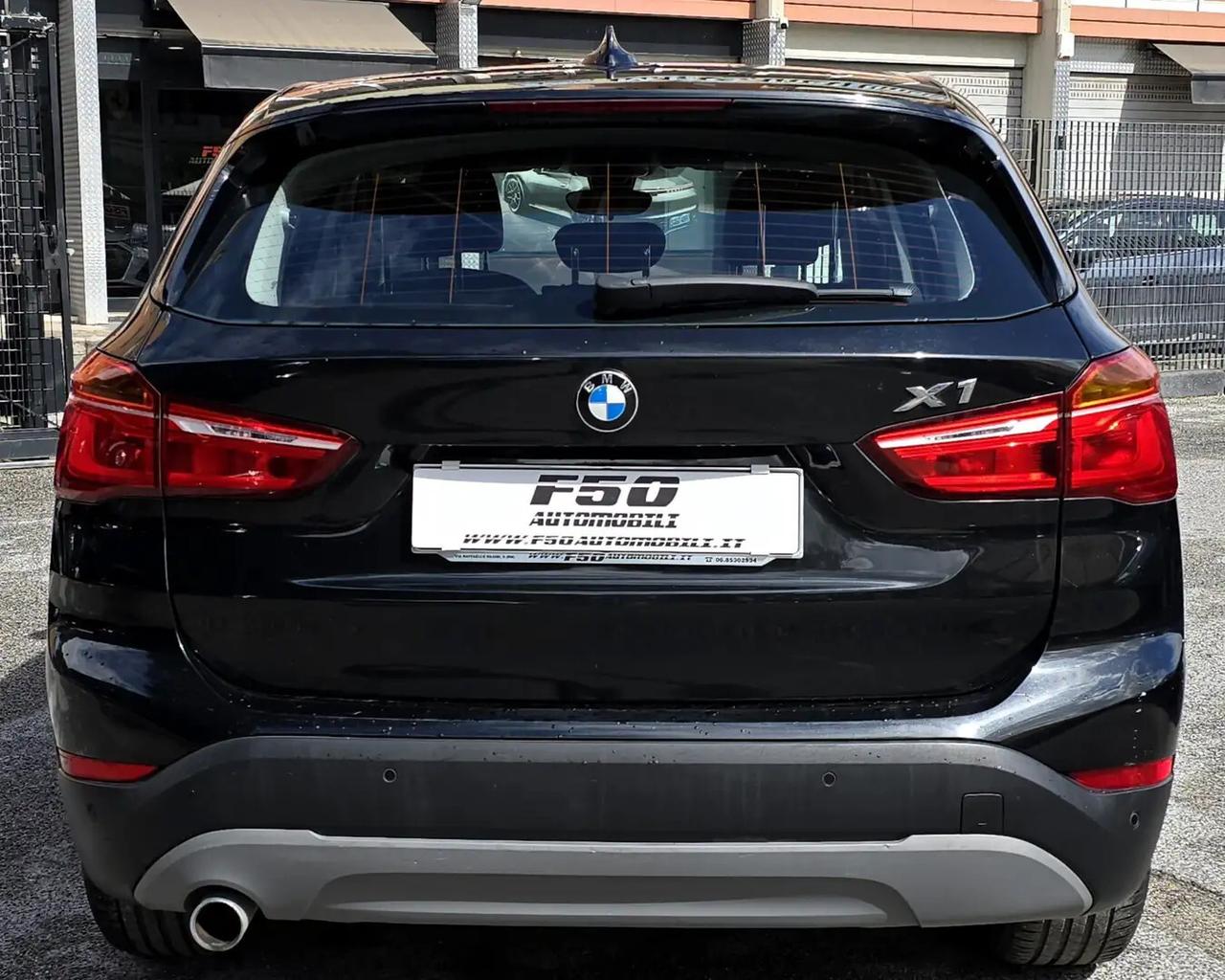 Bmw X1 sDrive18d Advantage