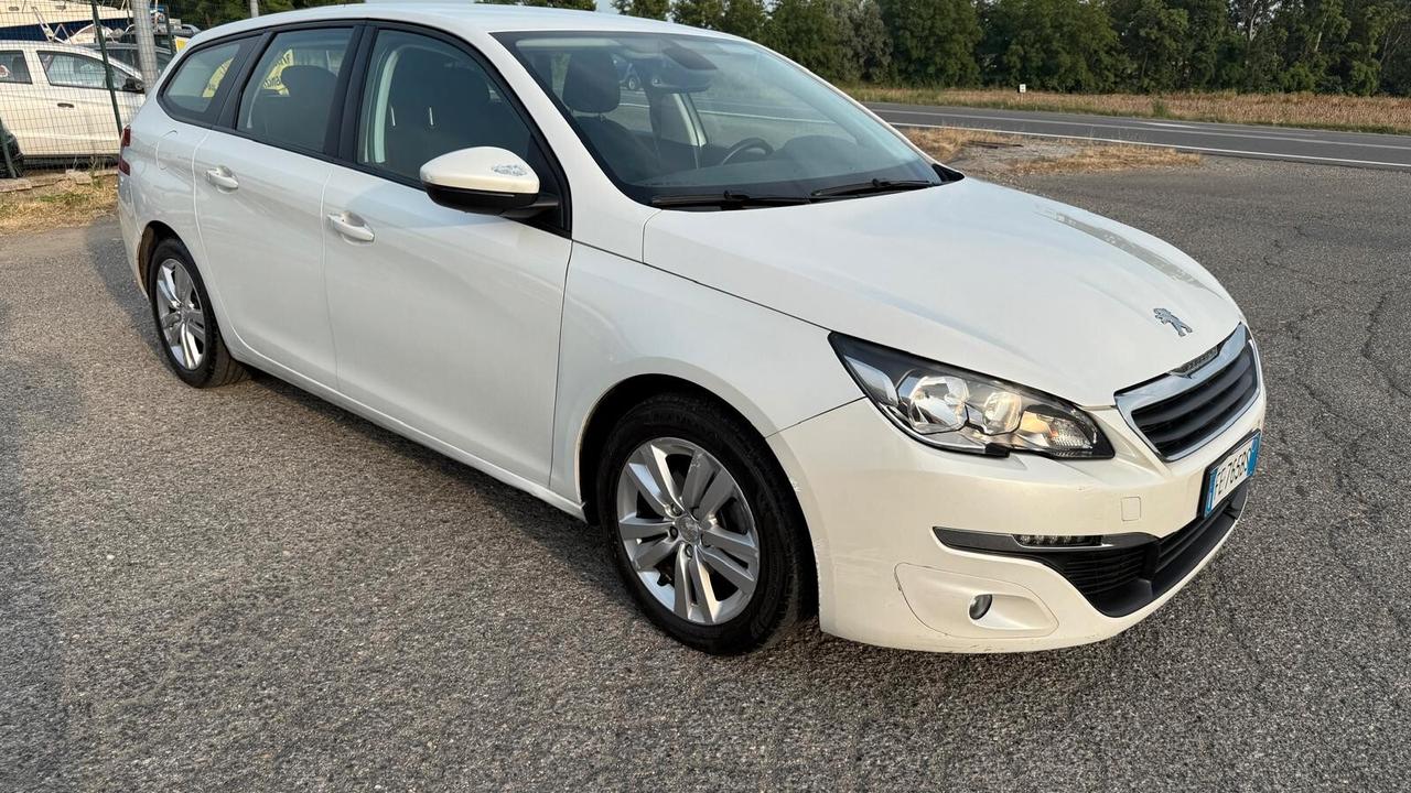 Peugeot 308 PEUGEOT 308SV IP6HDI