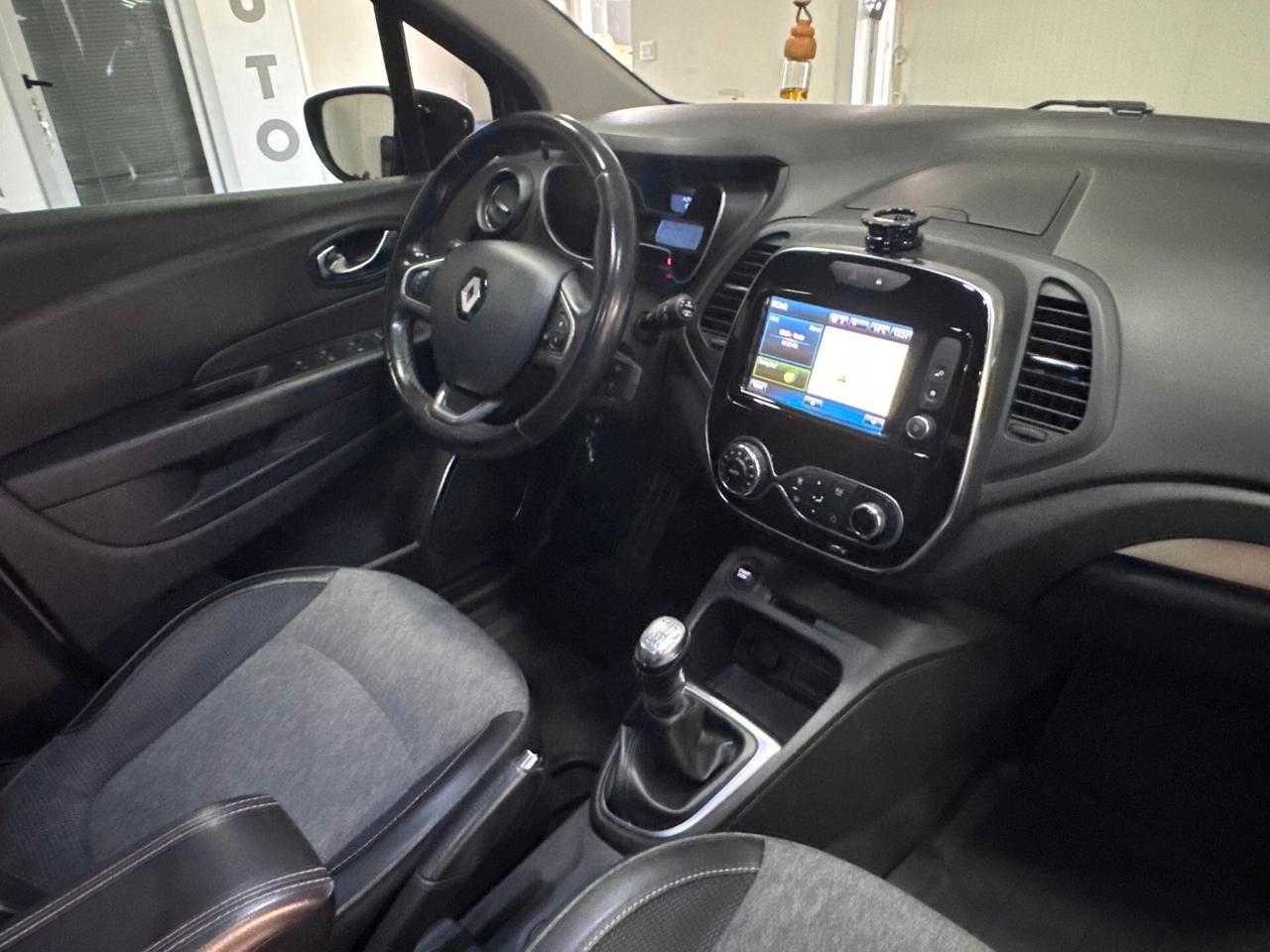 Renault Captur dCi 8V 110 CV Start&Stop Energy Sport Edition2