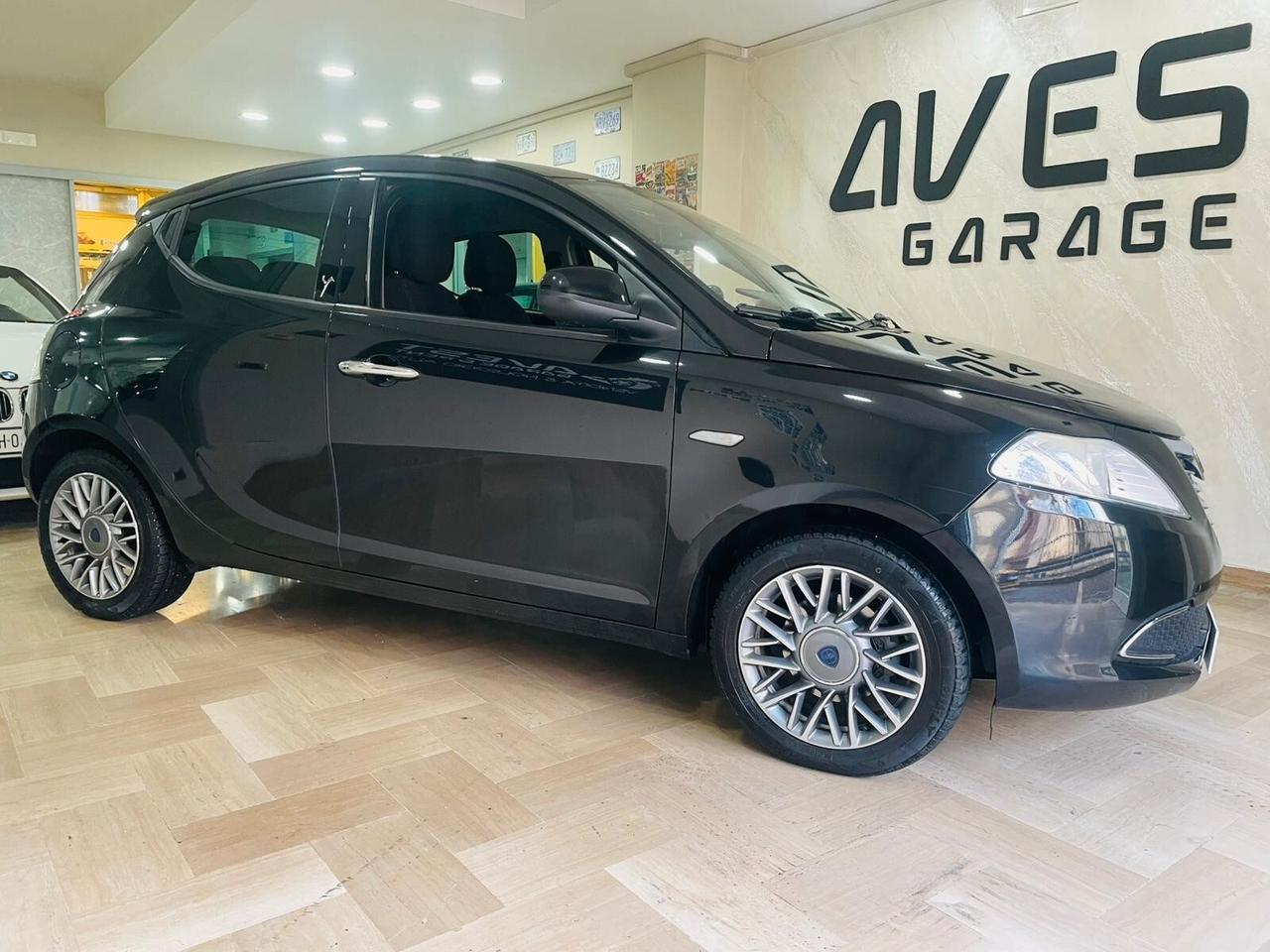 Lancia Ypsilon 1.3 MJT 16V 95 CV 5 porte S&S Gold