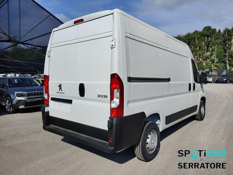 Peugeot Boxer 335 2.2 bluehdi 140cv S&S L2H2 (Premium)