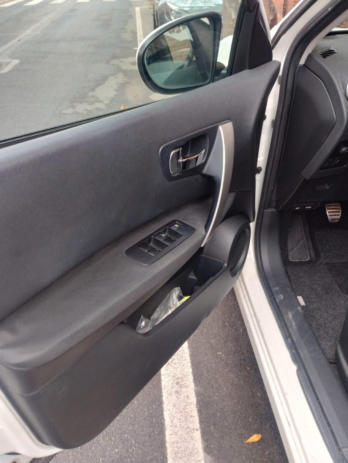 Nissan Qashqai 2.0 dCi DPF Tekna