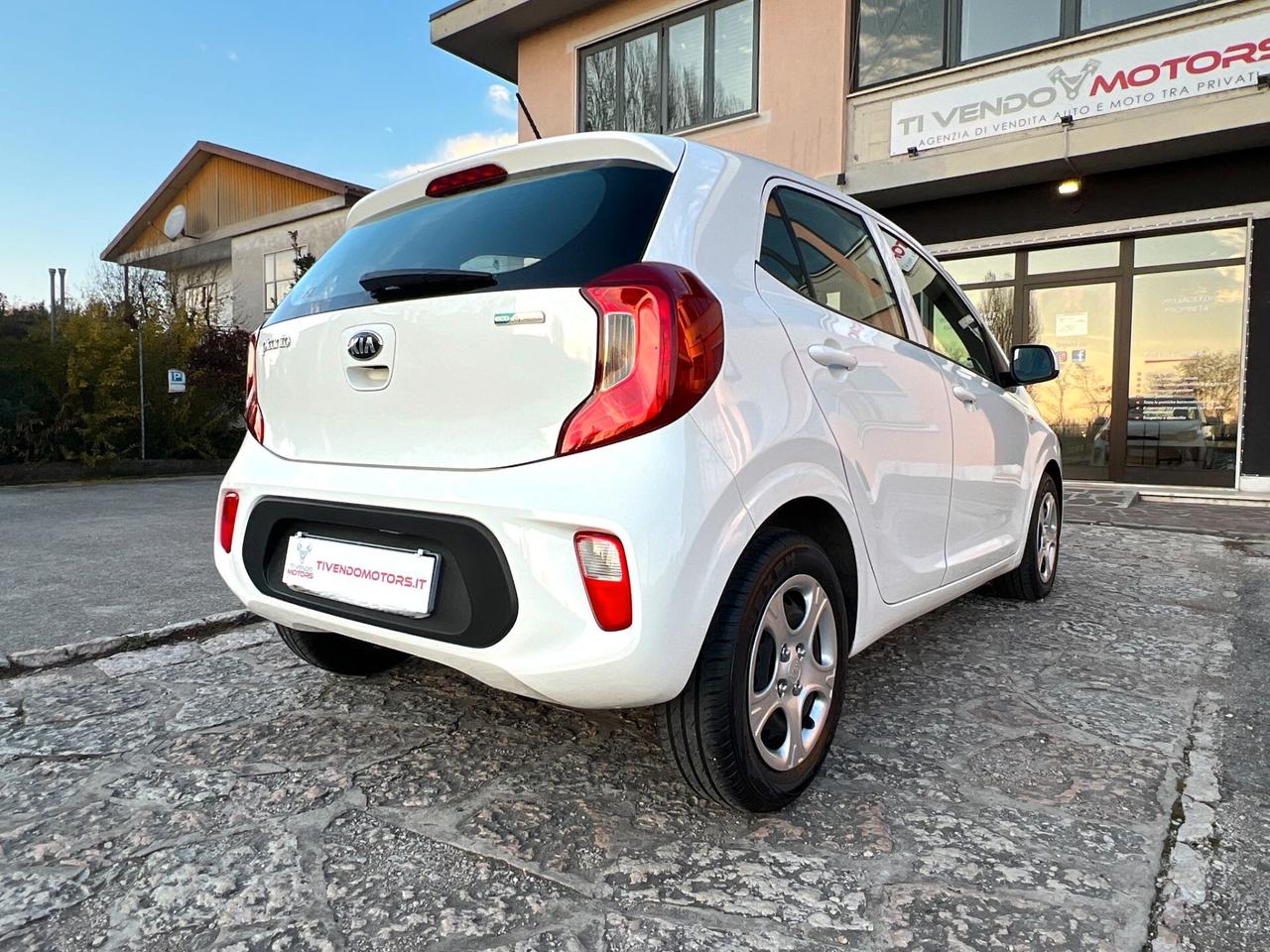 Kia Picanto 1.0 12V 5 porte Active