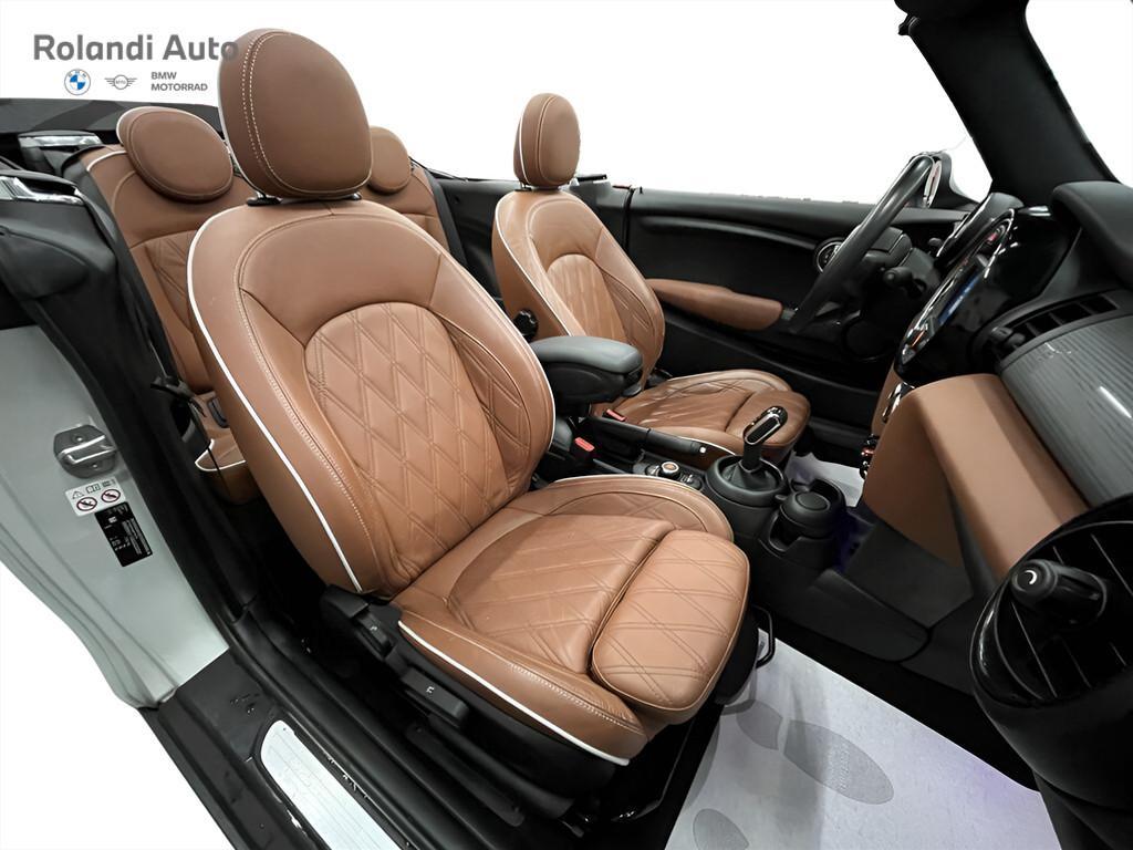 Mini Cooper D Cabrio 1.5 Cooper D Boost Auto