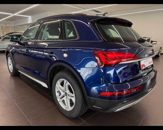 AUDI Q5 35 TDI S tronic Business Advanced