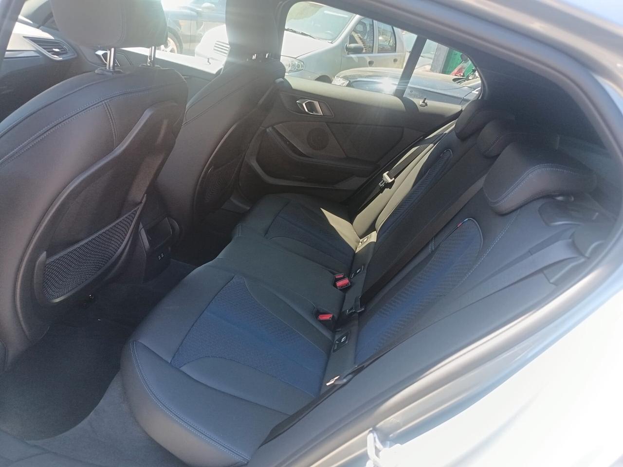 Bmw 118 118i 5p. Msport Exterior