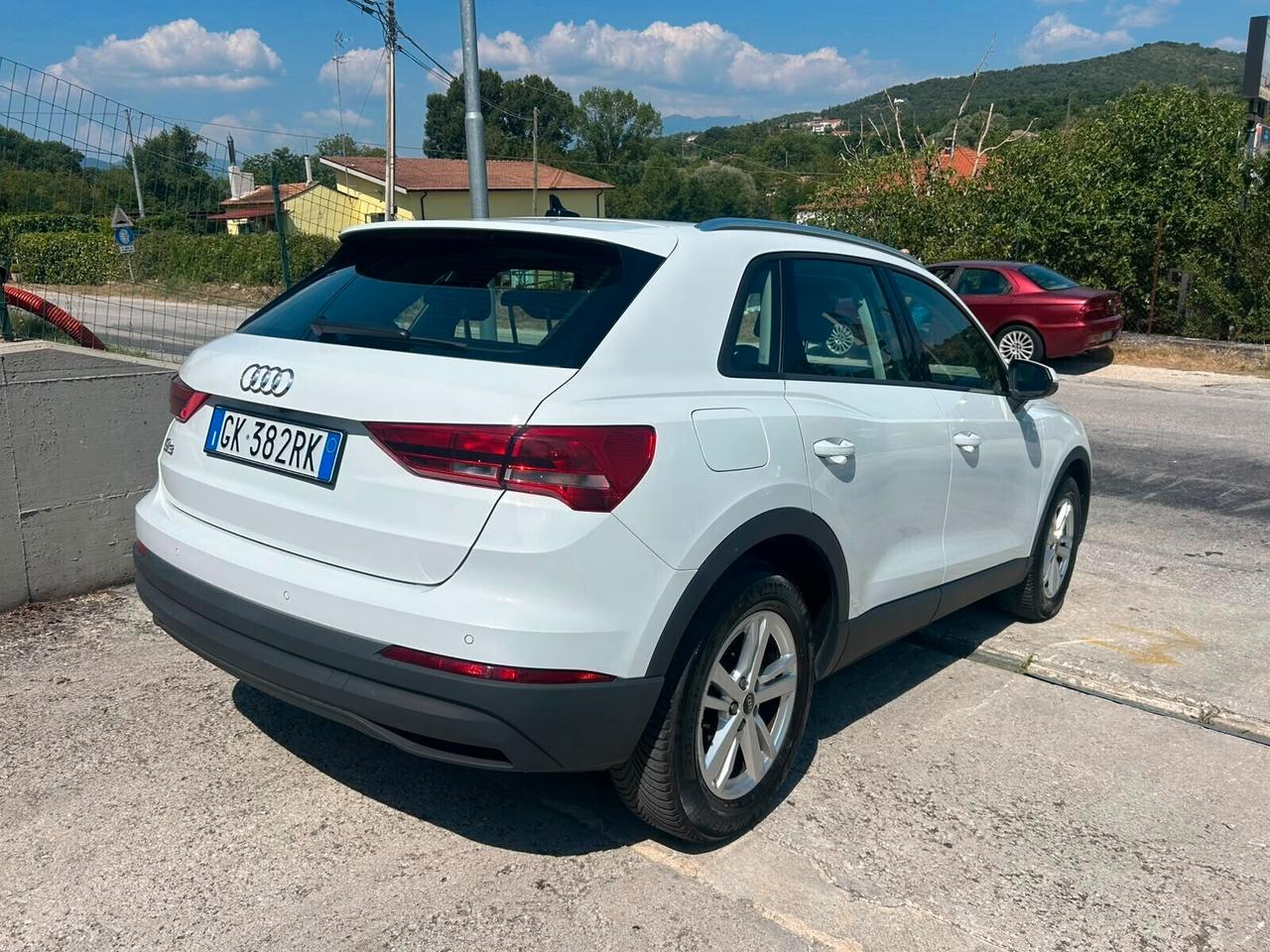 Audi Q3 35 TDI S tronic Business Sport