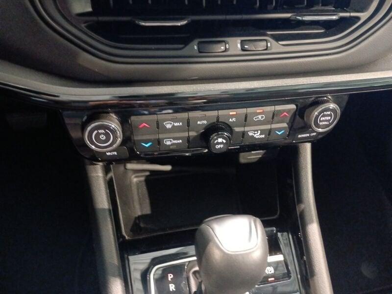 Jeep Compass e-Hybrid 1.5 Turbo MHEV T4 96kW Summit DDCT
