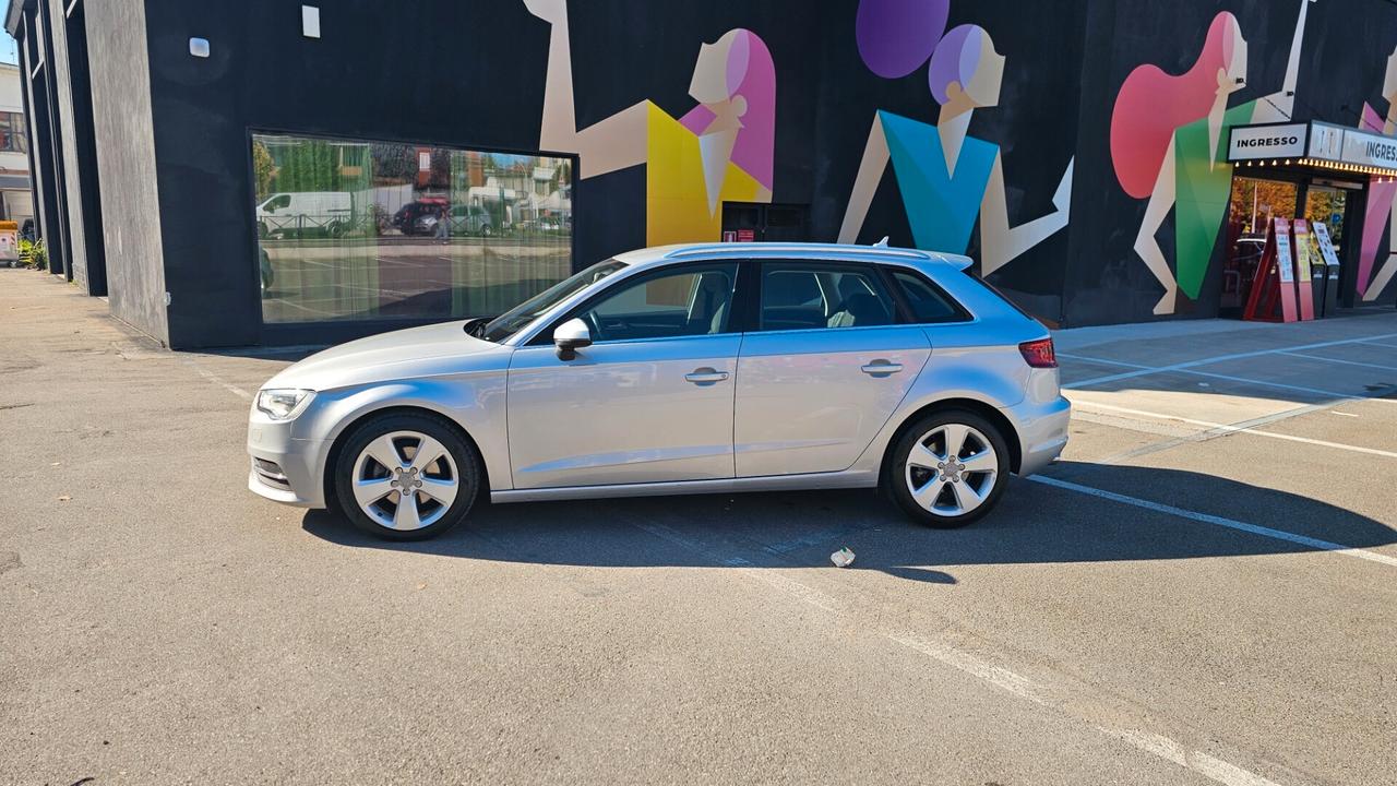 Audi A3 2.0 TDI 150 CV clean diesel quattro Ambition