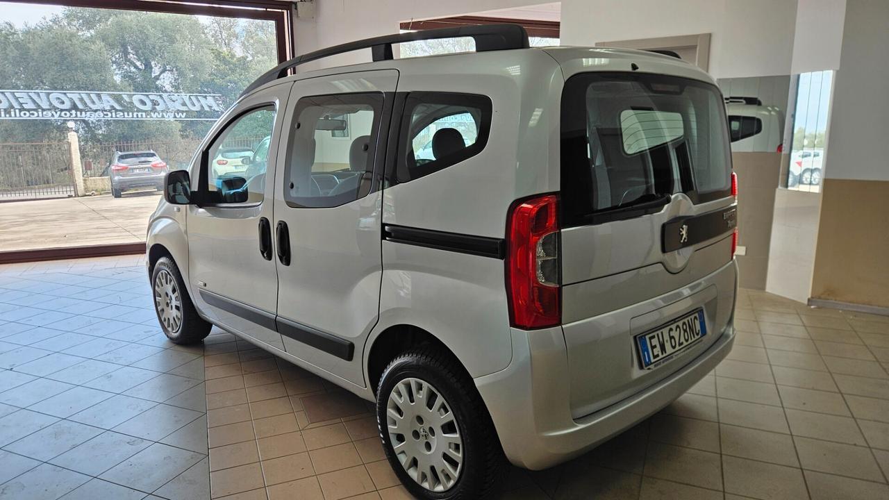 Peugeot Bipper Pegeout bipper 5 posti