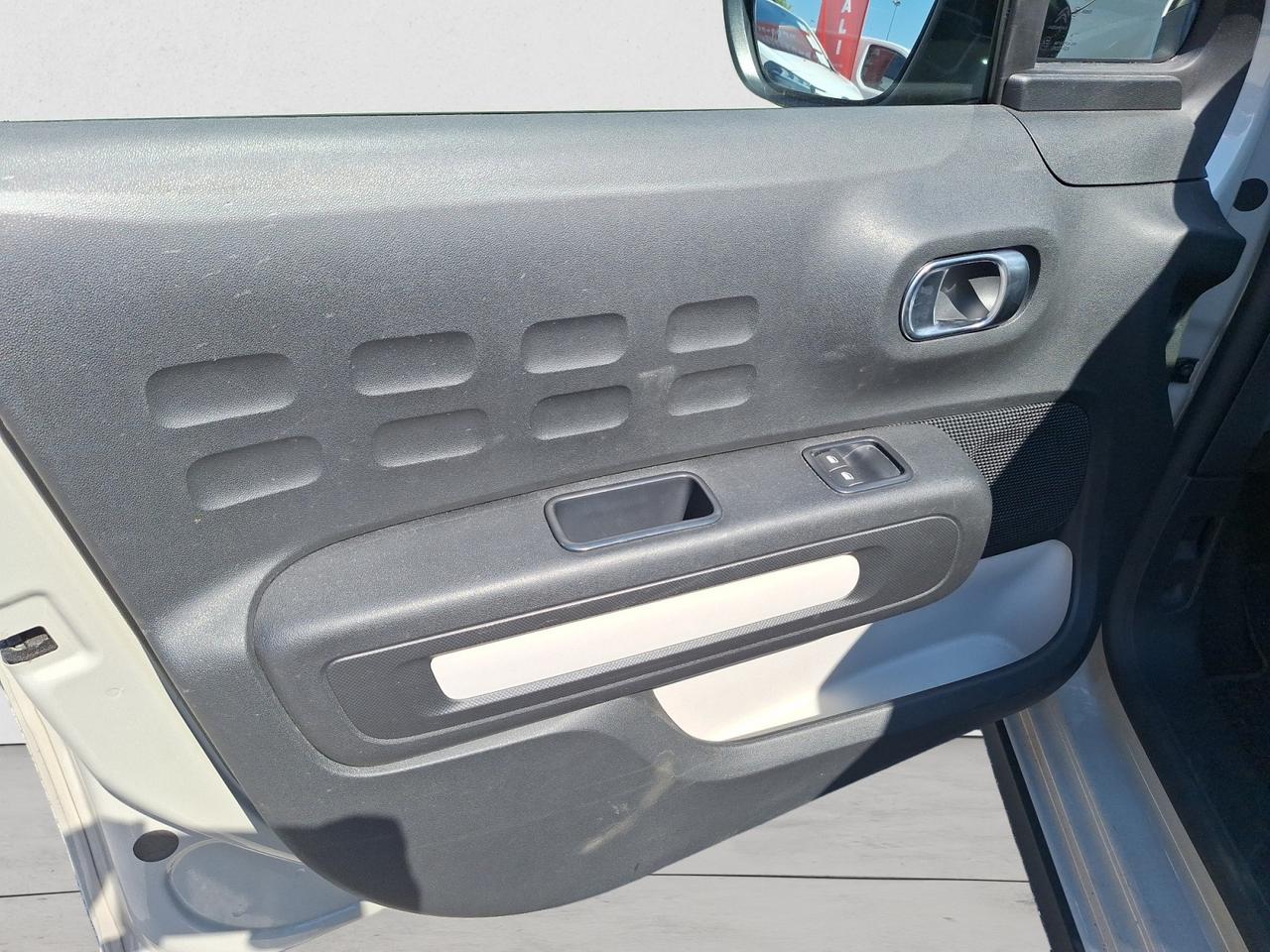 CITROEN C3 3ª serie - C3 PureTech 83 S&S Shine