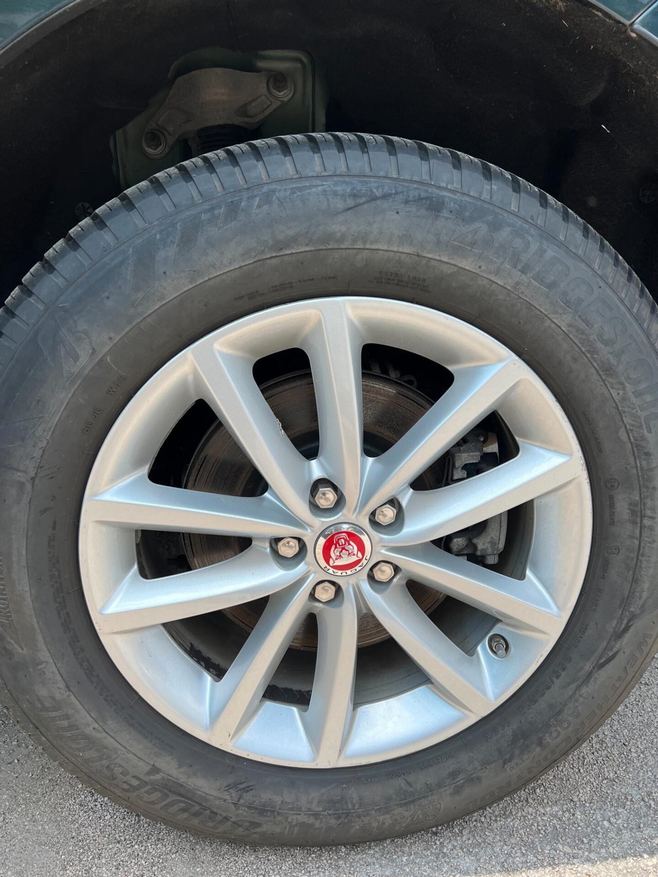 Jaguar F-Pace 2.0 D 180 CV AWD aut. Prestige