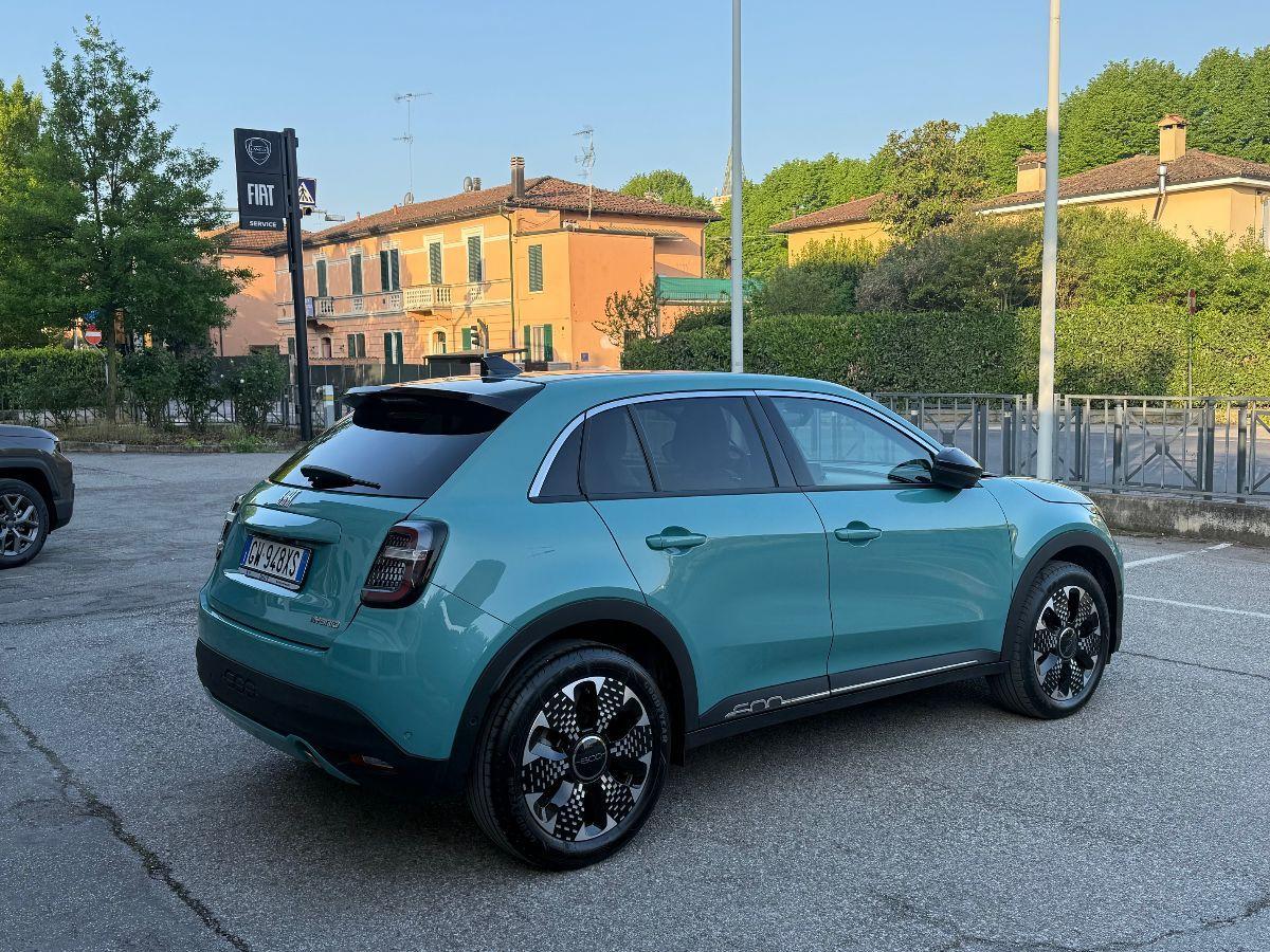 FIAT - 600 - Hybrid DCT MHEV La Prima