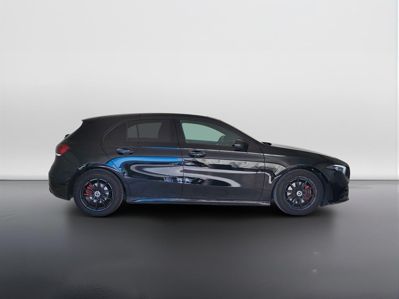 Mercedes-Benz Classe A - W177 2018 - A 180 d Premium auto