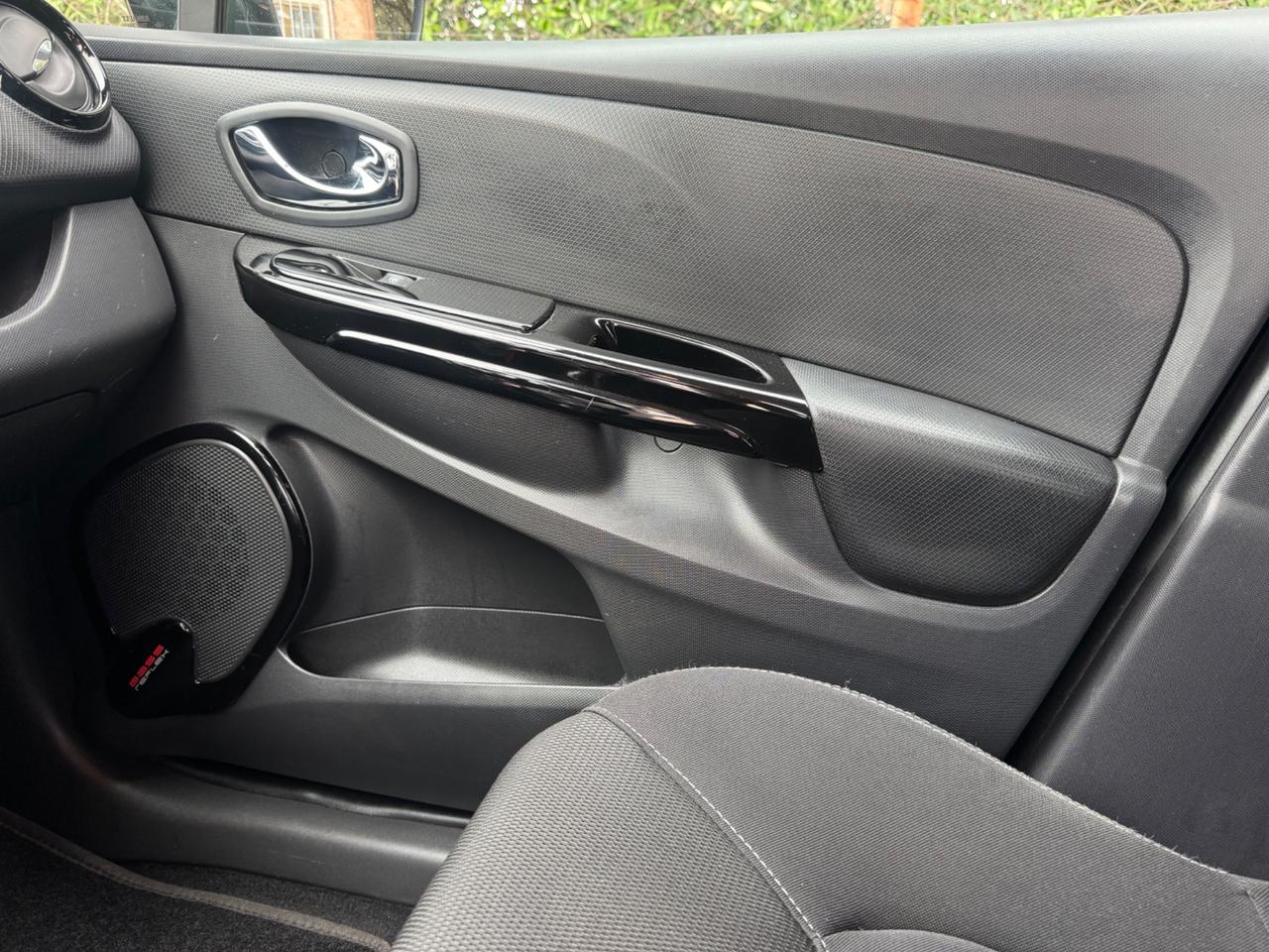 Renault Clio 1.5 dCi 8V 75CV 5