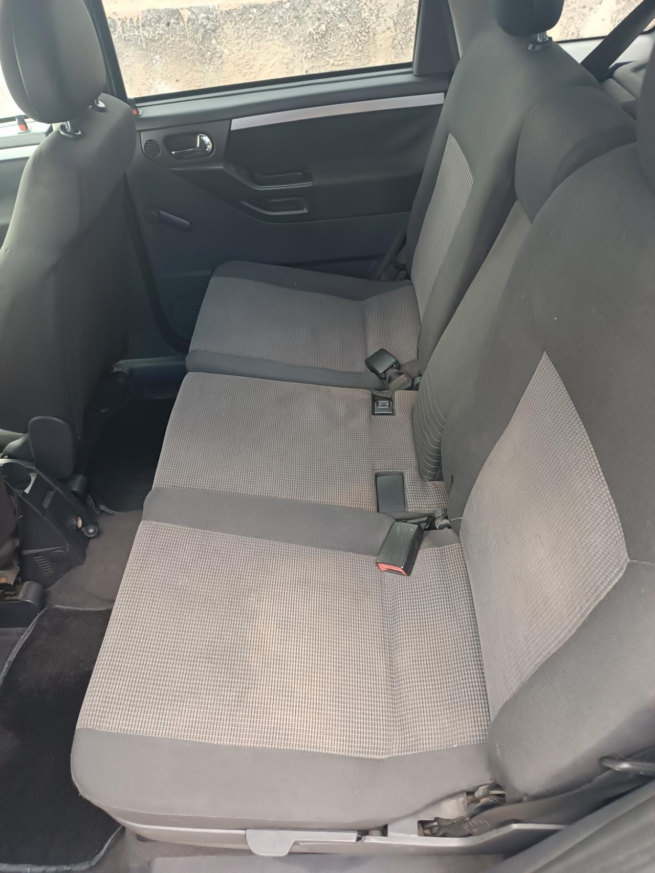 Opel Meriva 1.7 CDTI 101CV Cosmo