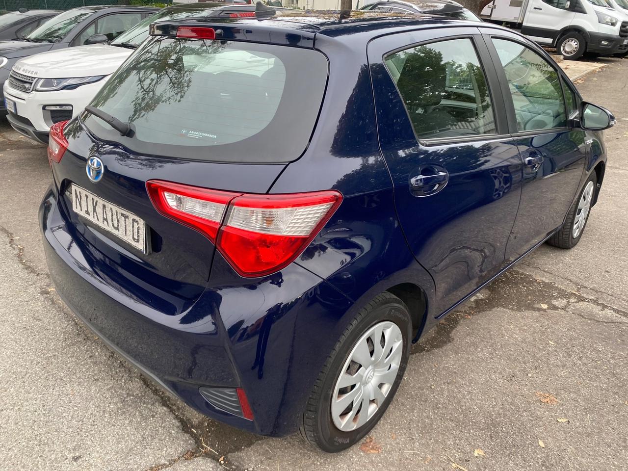 Toyota Yaris 1.5 Hybrid 5 porte Active