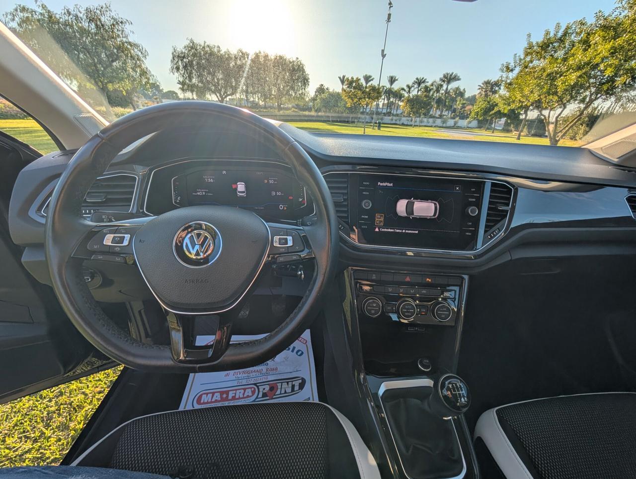 Volkswagen T-Roc 1.6 TDI ---FULL LED---VIRTUAL COCKPIT!!!