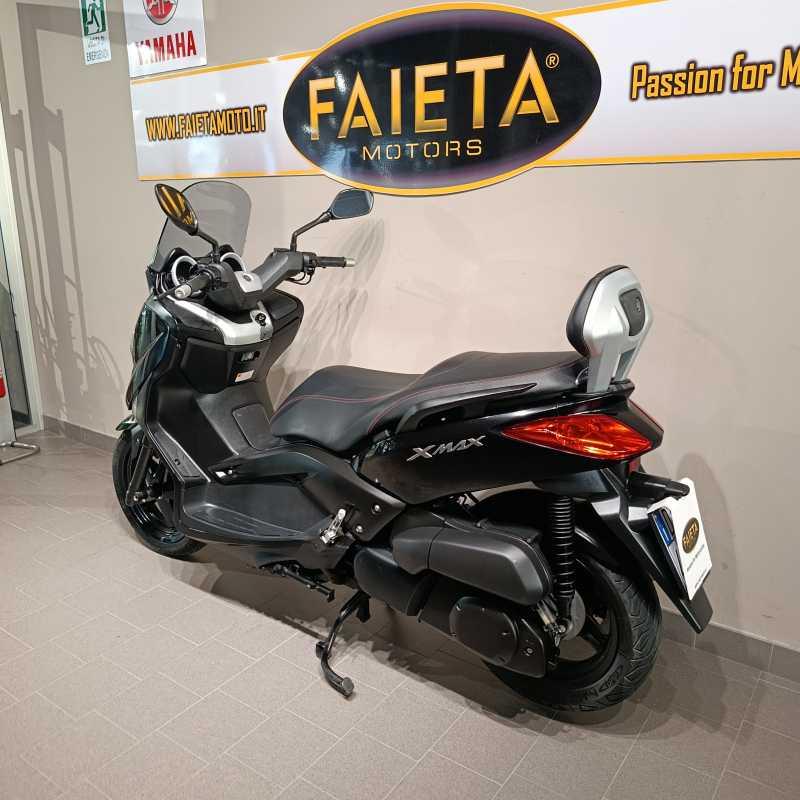 Yamaha X-Max 250 - 2011
