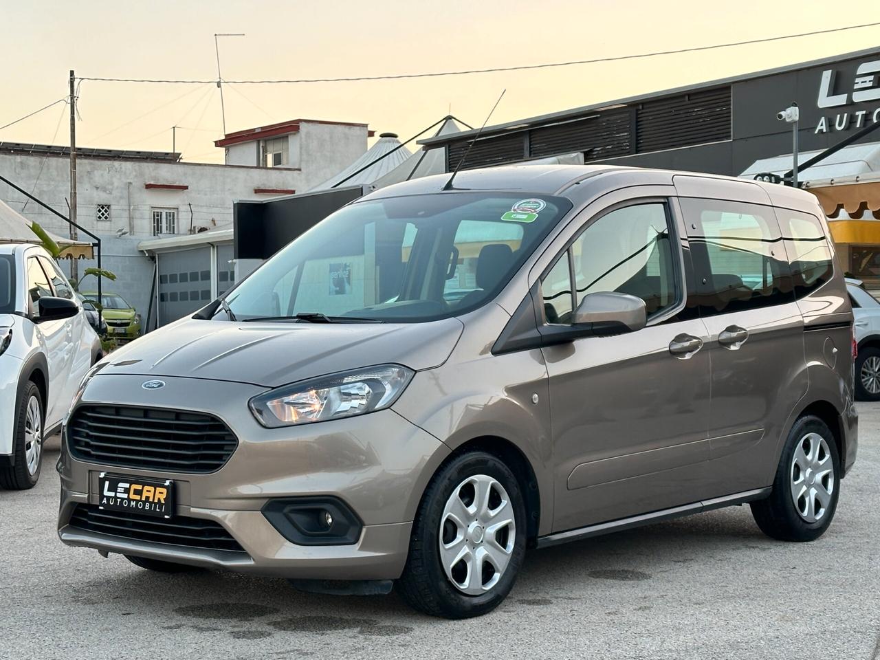 FORD Tourneo Courier 1.5 TDCI 100 CV S&S Plus