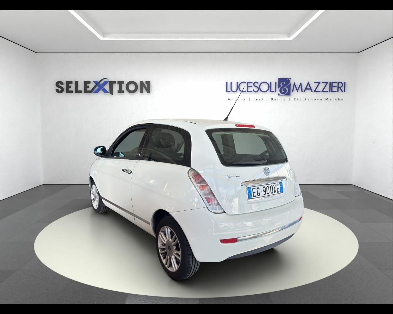 LANCIA Ypsilon 2ª serie - Ypsilon 1.3 MJT 75 CV Diva