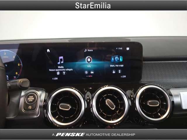 Mercedes-Benz GLB 200 GLB 200 d Automatic Sport