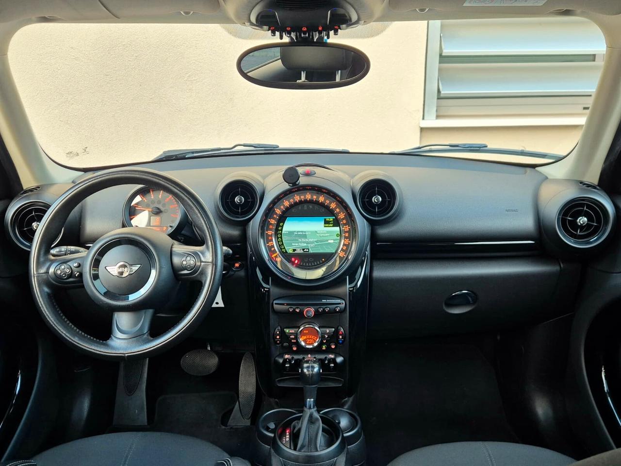 Mini Cooper D Countryman 2.0 Business Automatica